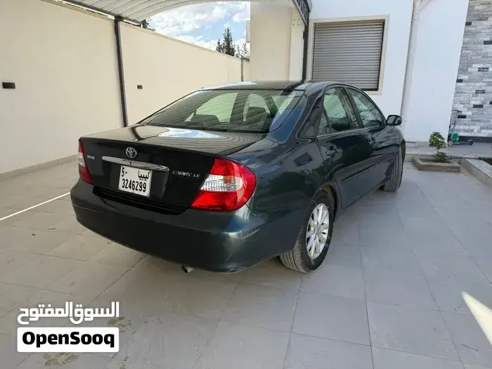 Toyota Camry 2004 photo 2