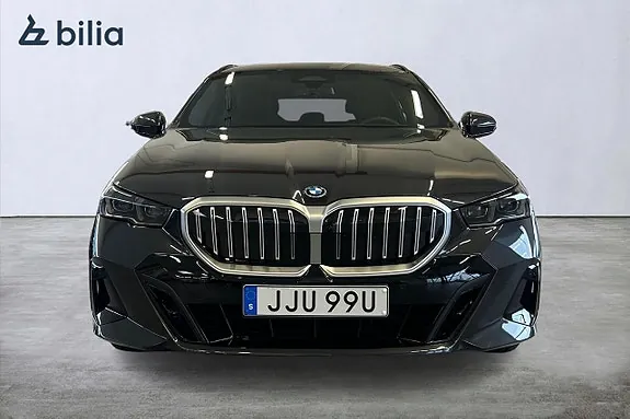 BMW 530E 2026 photo 5