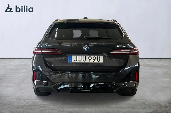 BMW 530E 2026 photo 4