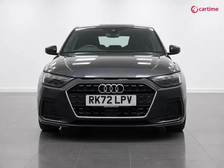 Audi A1 2022 photo 2