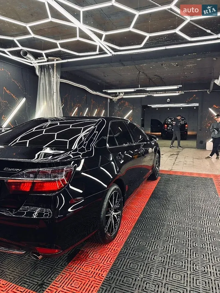 Toyota Camry 2017 photo 5