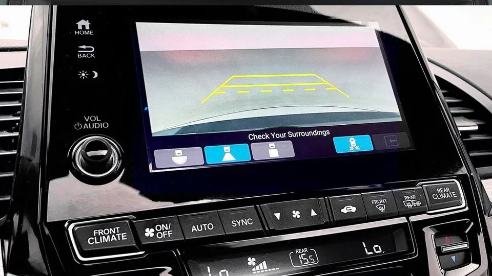 Honda Odyssey 2022 photo 2