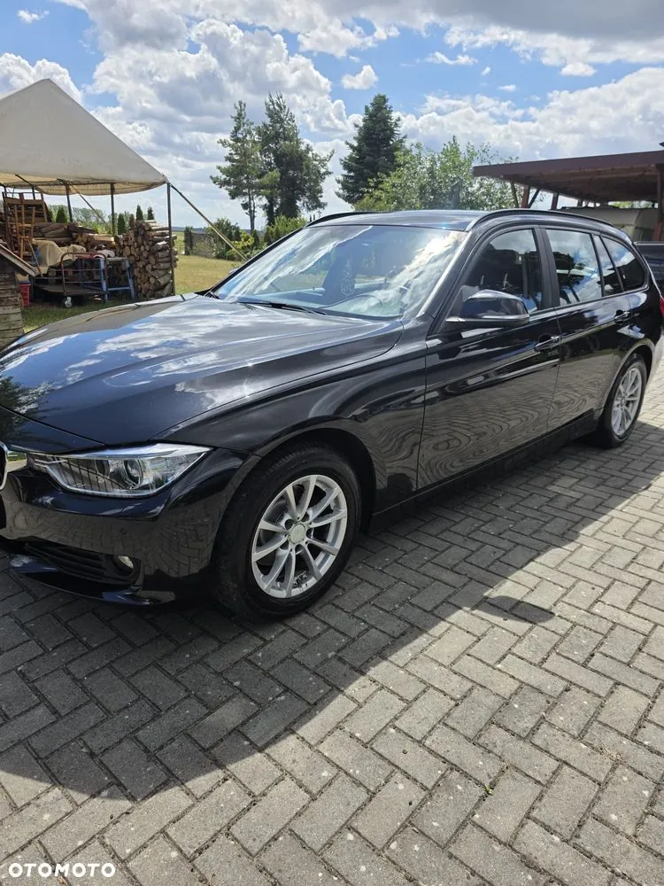 BMW Seria 3 2015 photo 2
