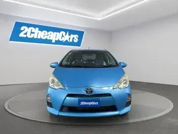 Toyota Aqua 2013 photo 3