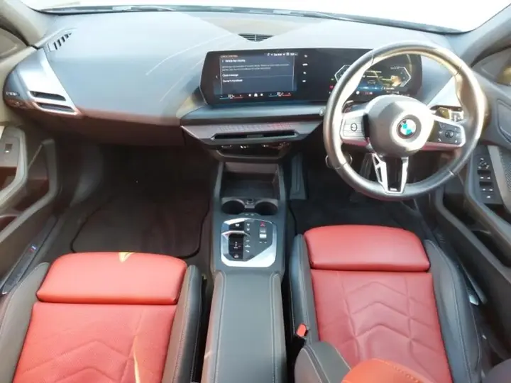 BMW 1 Series 2026 photo 3