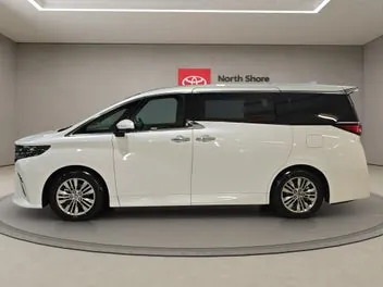 Toyota Alphard 2026 photo 5