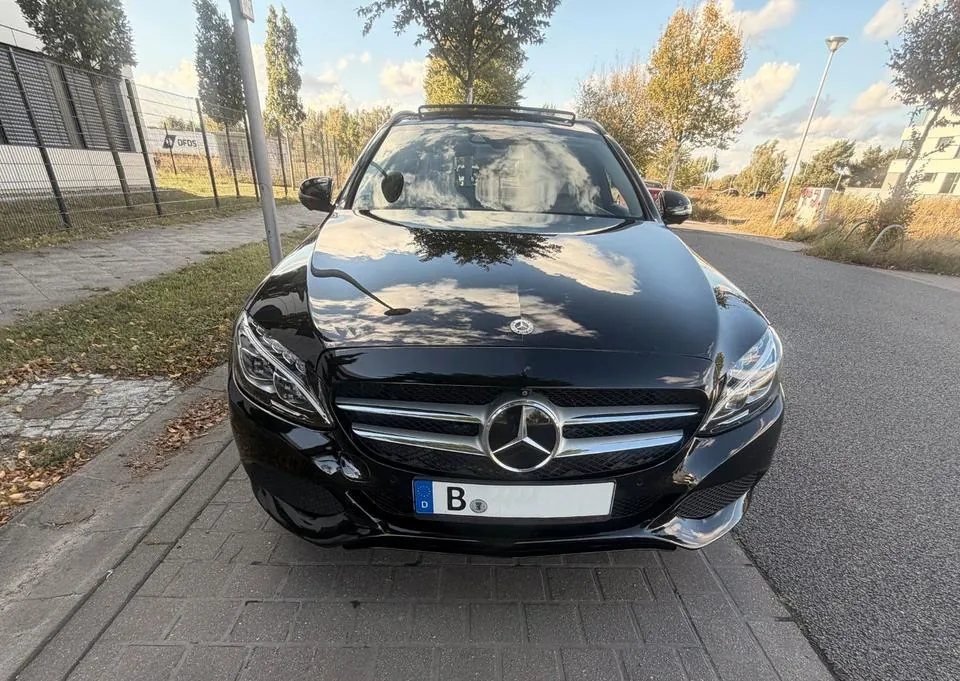 Mercedes-Benz C 220 D