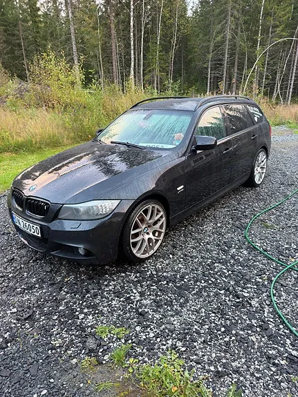 BMW 320Xd 2009 photo 2