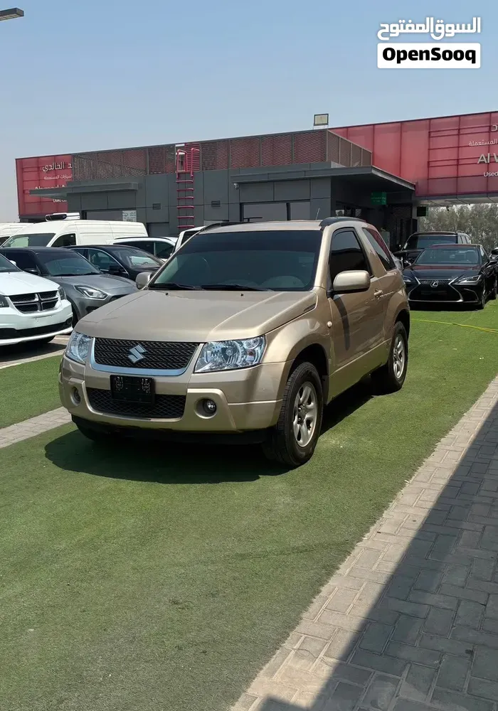 Suzuki Grand Vitara 2011 photo 2