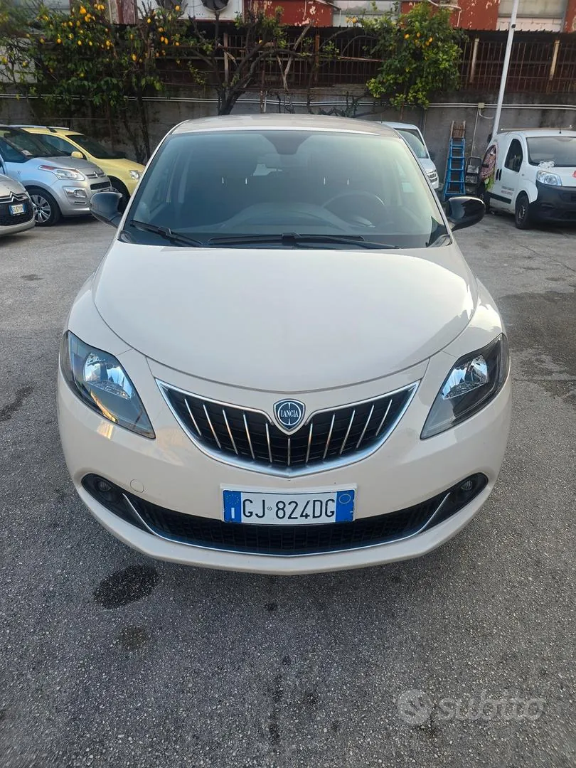 Lancia Ypsilon 2022 photo 3