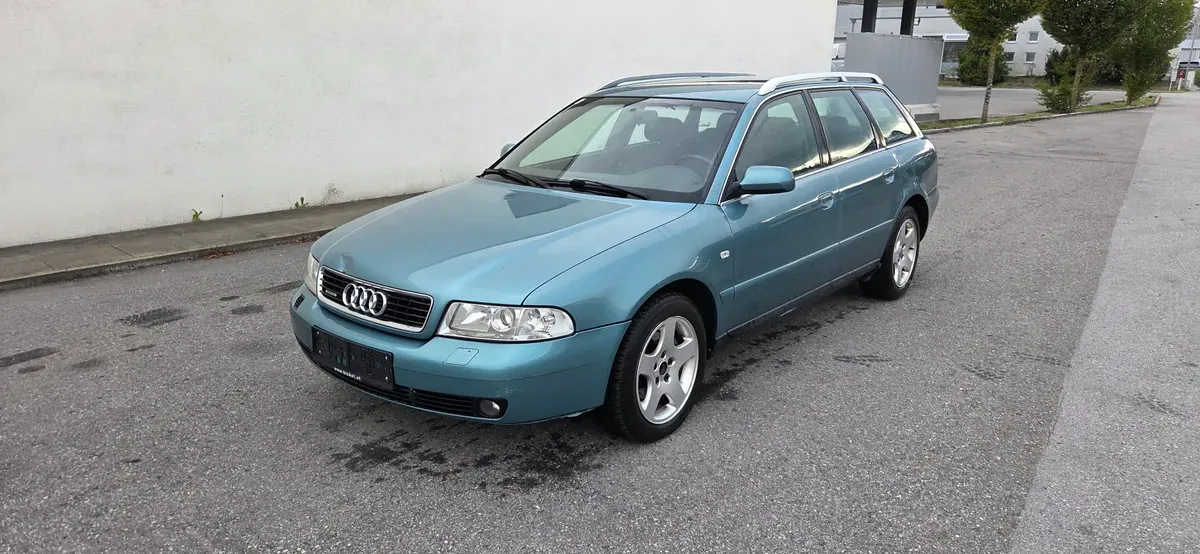 Audi A4 1999 photo 2