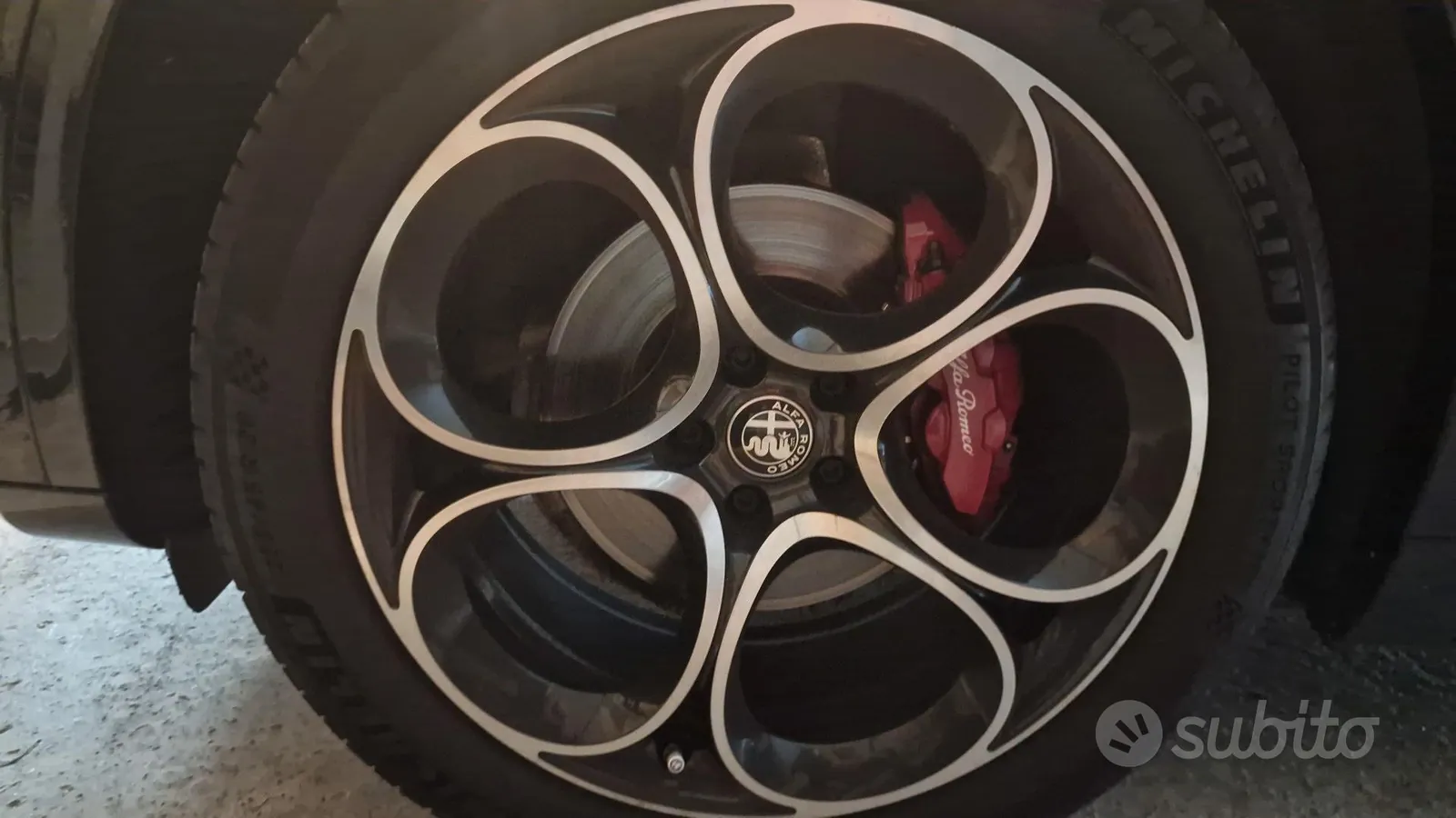 Alfa Romeo Stelvio 2023 photo 2