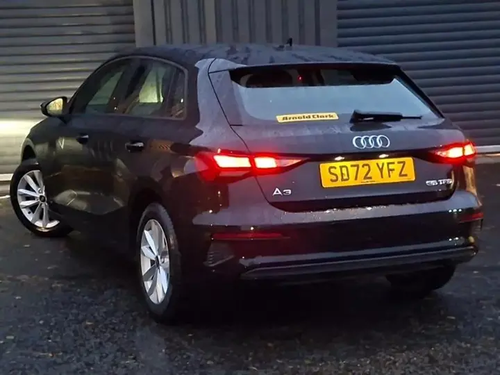 Audi A3 2022 photo 2