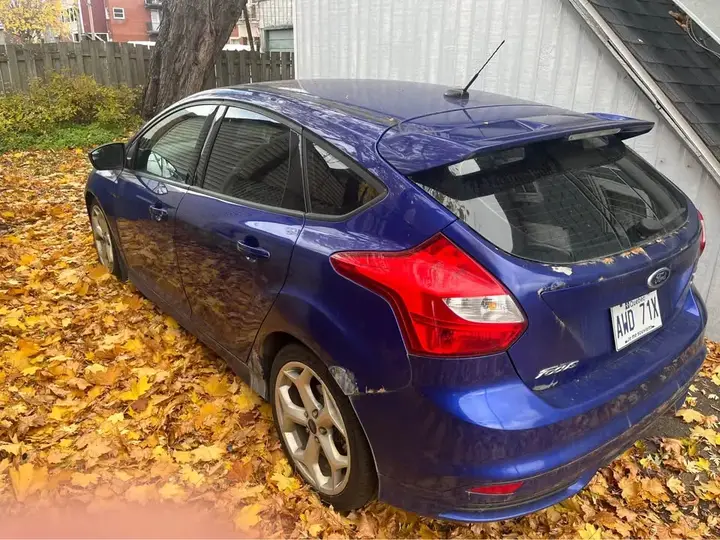 Ford Focus 2013 photo 3