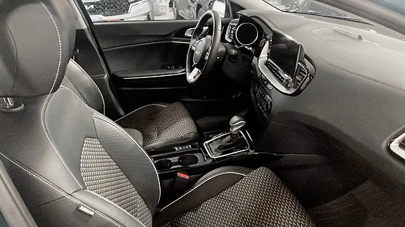 Kia Ceed 2024 photo 3