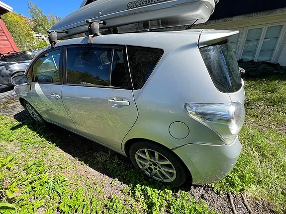 Toyota Verso 2009 photo 5