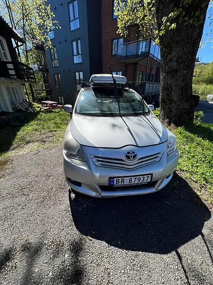 Toyota Verso 2009 photo 2