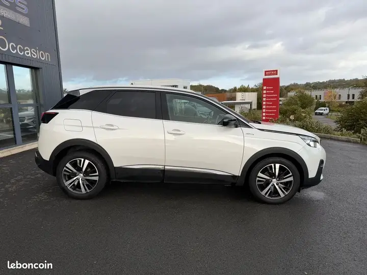 Peugeot 3008 2018 photo 4