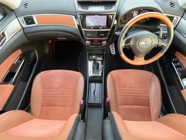 Subaru Outback 2017 photo 2