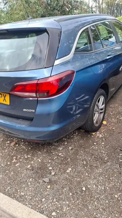 Vauxhall Astra 2017 photo 3