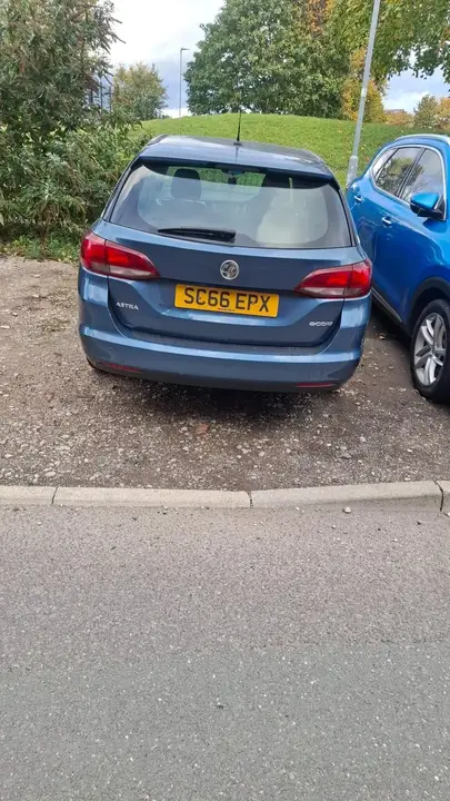 Vauxhall Astra 2017 photo 4