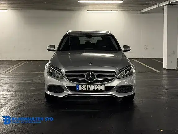 Mercedes-Benz C 220 2015 photo 2