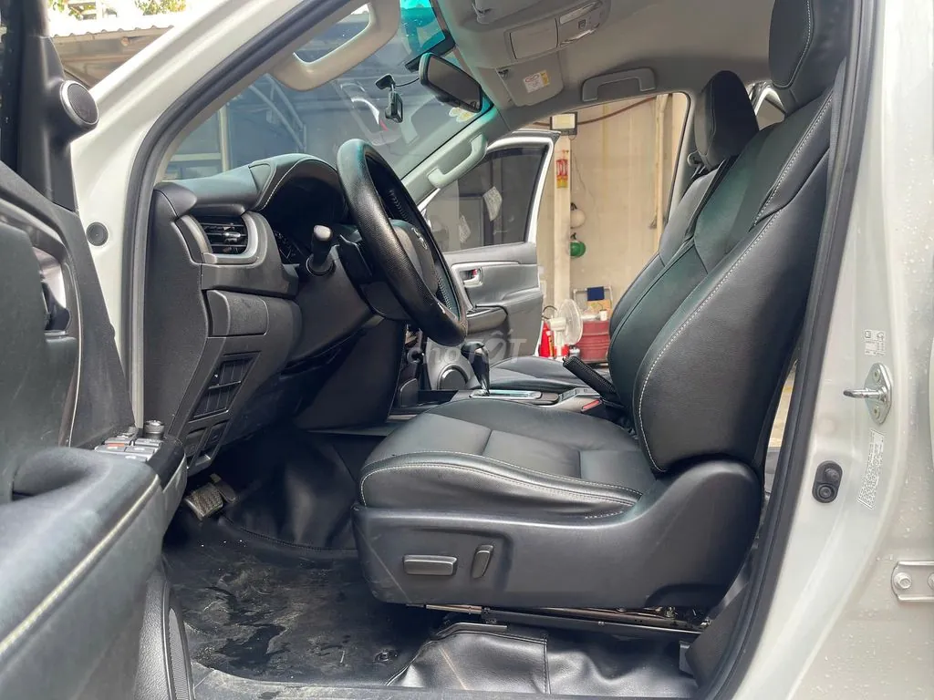 Toyota Fortuner 2022 photo 4