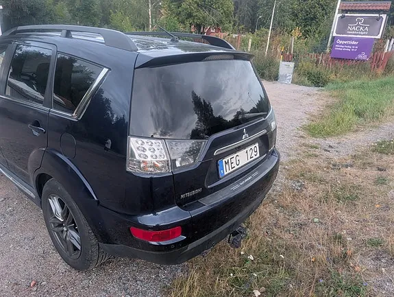 Mitsubishi Outlander 2012 photo 4