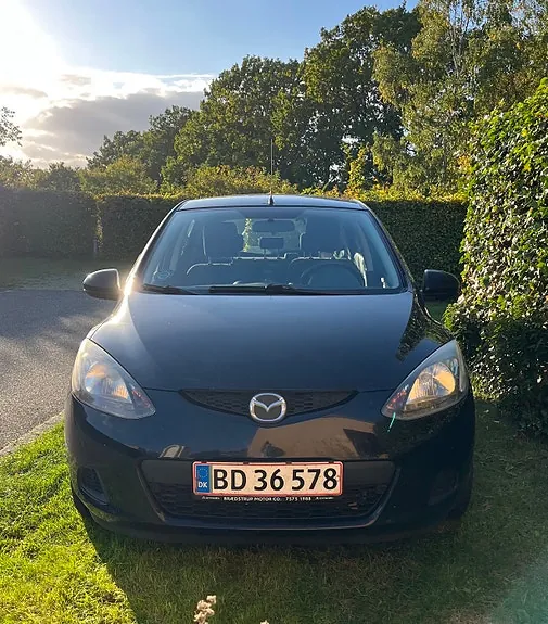 Mazda 2