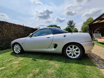 MG F