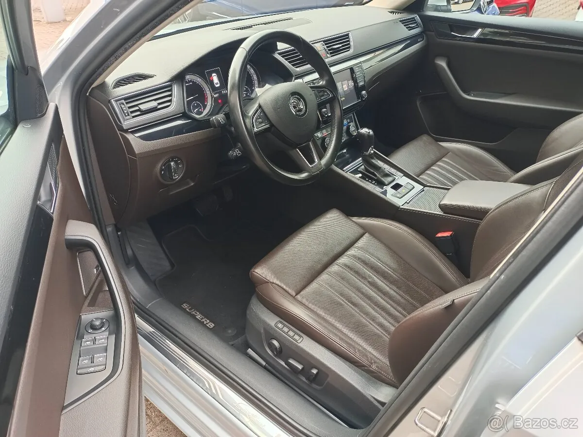 Skoda Superb 2021 photo 5