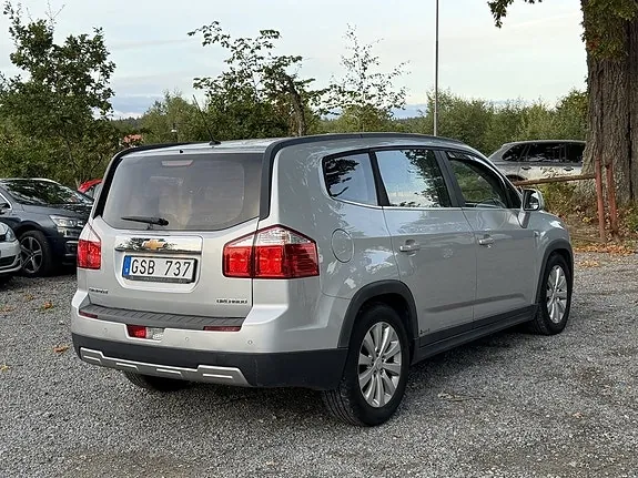 Chevrolet Orlando 2012 photo 3