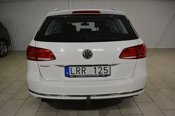 Volkswagen Passat 2011 photo 5