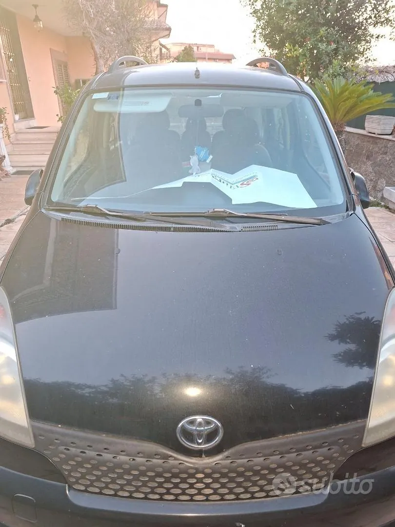 Toyota Yaris 2002 photo 5