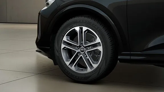 Audi Q5 2025 photo 5