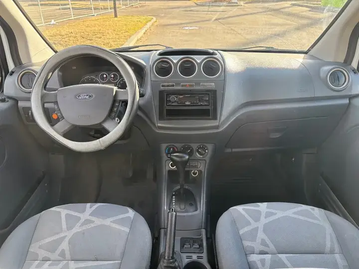 Ford Transit Connect 2013 photo 2