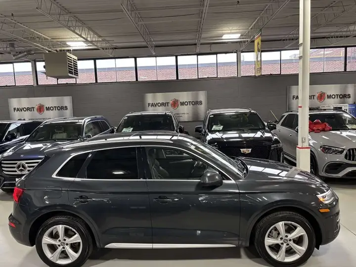 Audi Q5 2018 photo 3