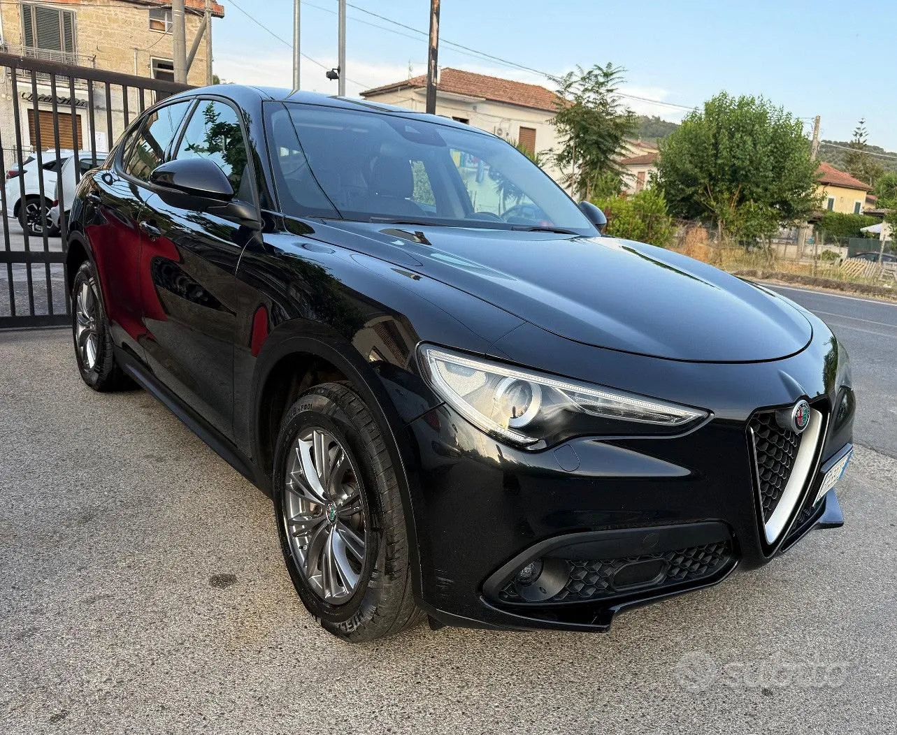 Alfa Romeo Stelvio 2018 photo 2