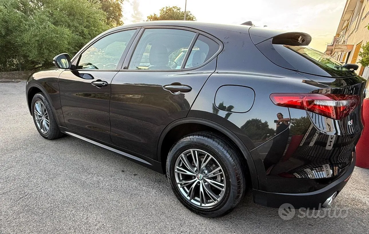 Alfa Romeo Stelvio 2018 photo 5