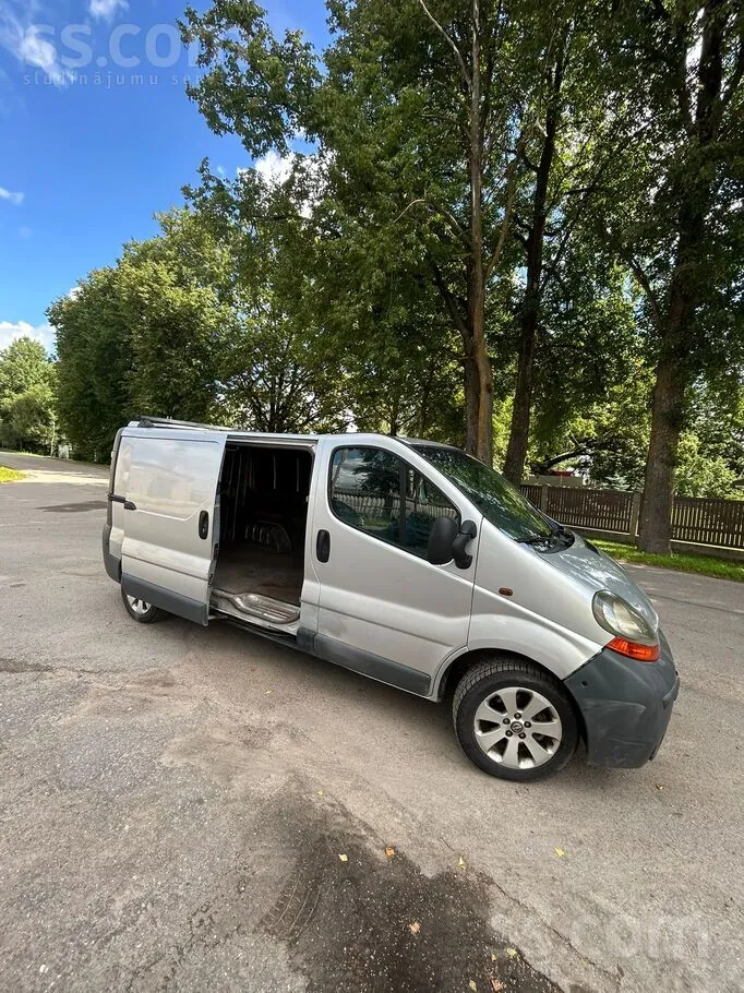 Nissan Primastar 2006 photo 3