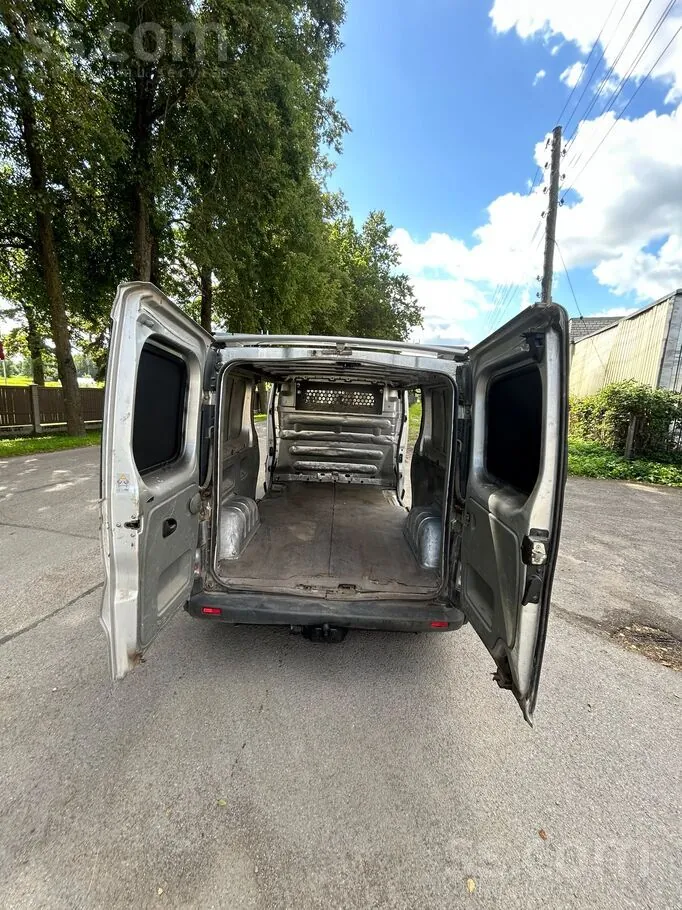 Nissan Primastar 2006 photo 5