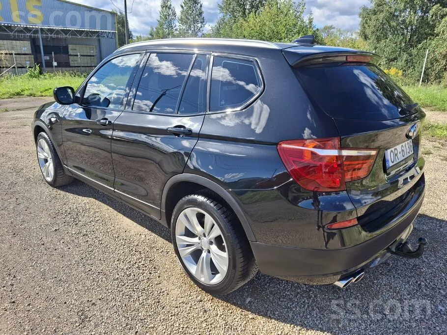 BMW X3 2012 photo 3