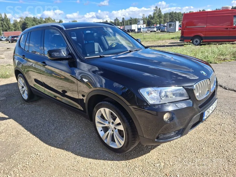 BMW X3 2012 photo 4