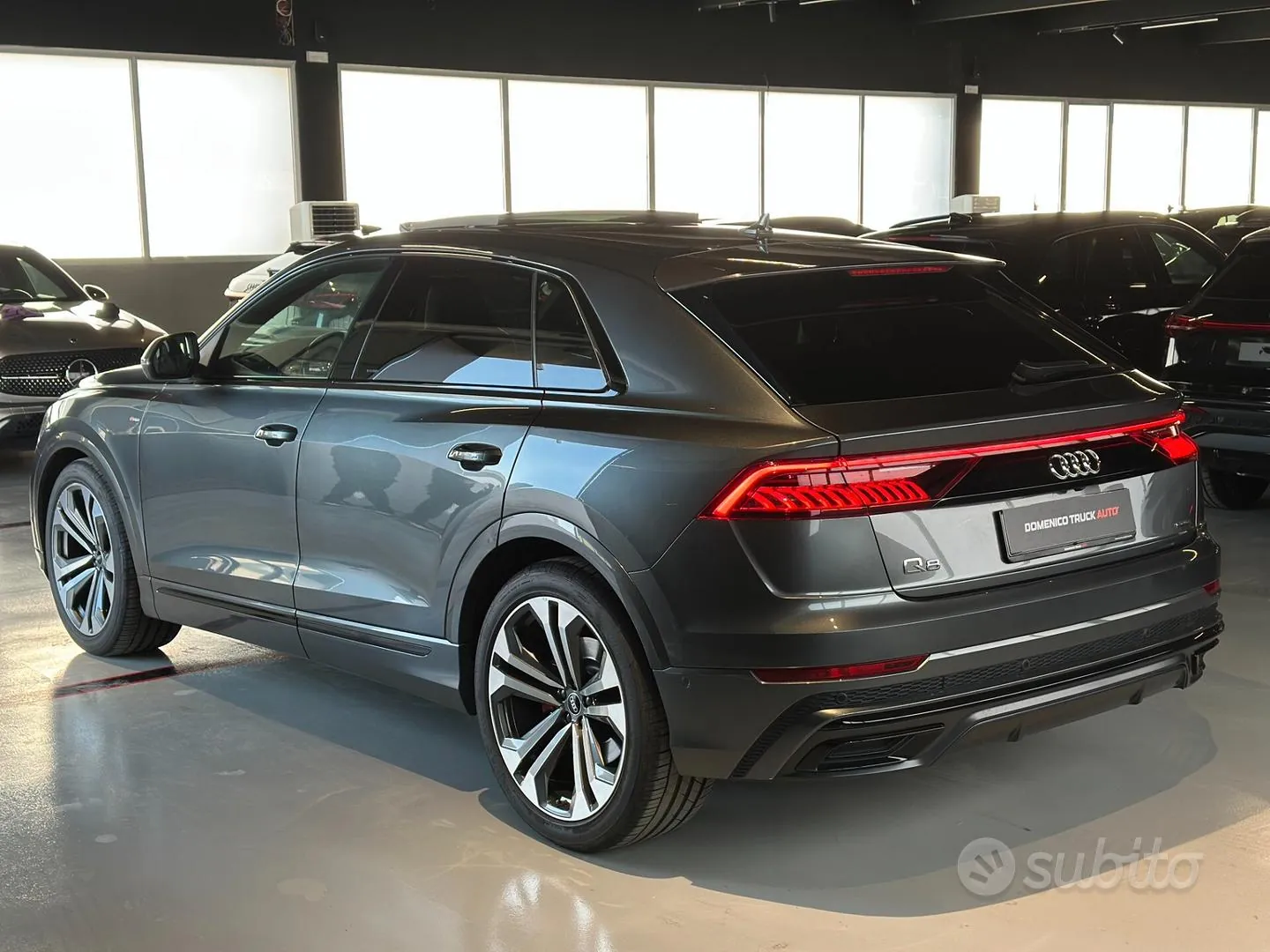 Audi Q8 2023 photo 4