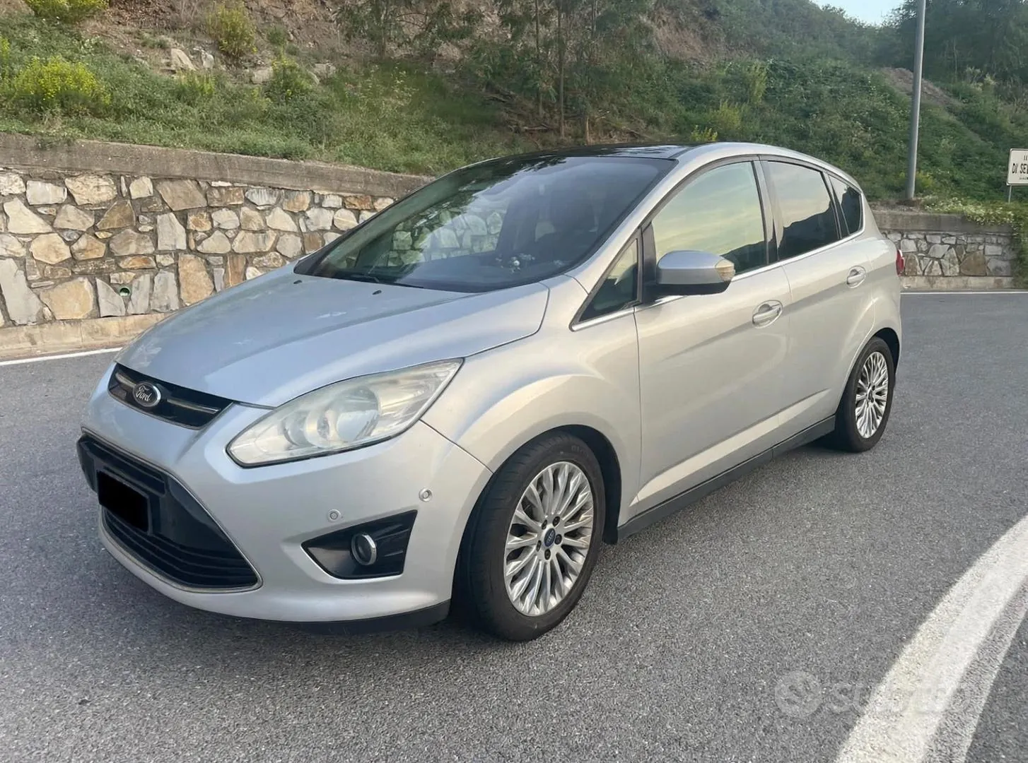 Ford C-Max 2011 photo 3