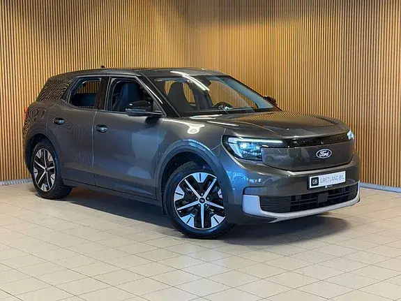 Ford Explorer 2025 photo 2