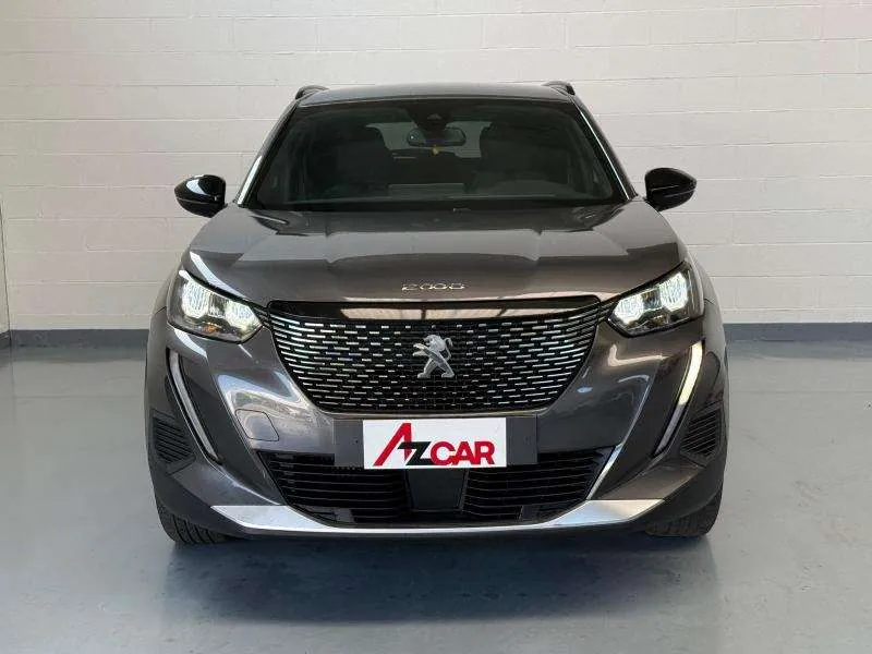 Peugeot 2008 2023 photo 2
