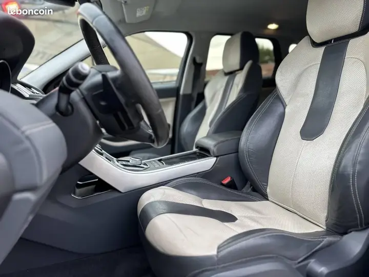 Land Rover Range Rover Evoque 2014 photo 4