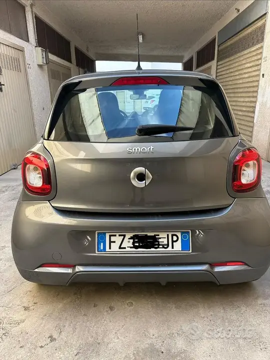 Smart Forfour 2019 photo 3