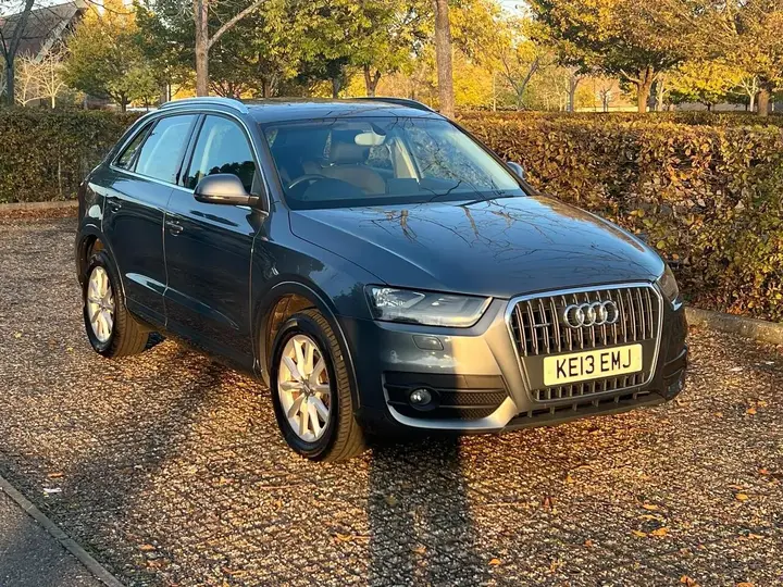 Audi Q3 2013 photo 5